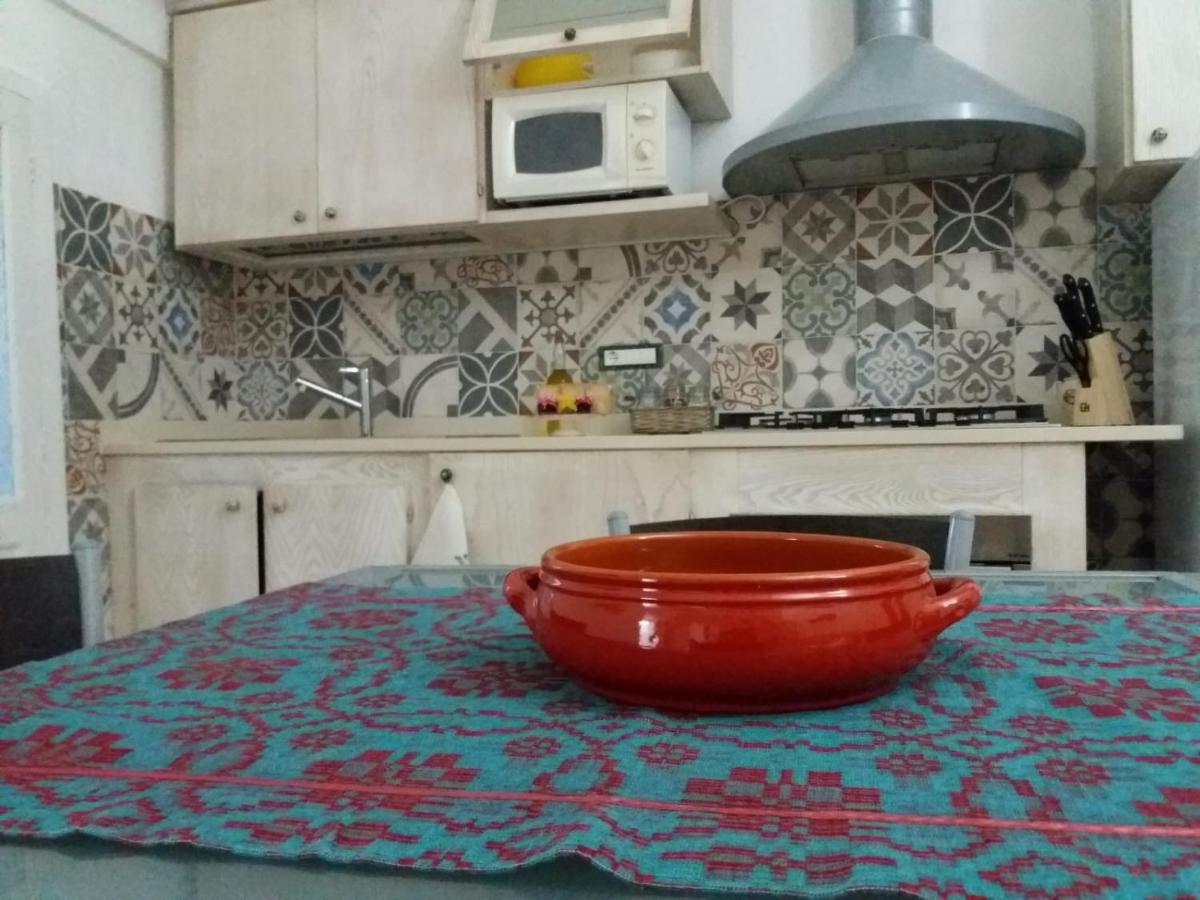 Casa Corte Della Liberta Uggiano La Chiesa Bagian luar foto