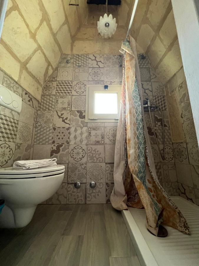 Casa Corte Della Liberta Uggiano La Chiesa Bagian luar foto