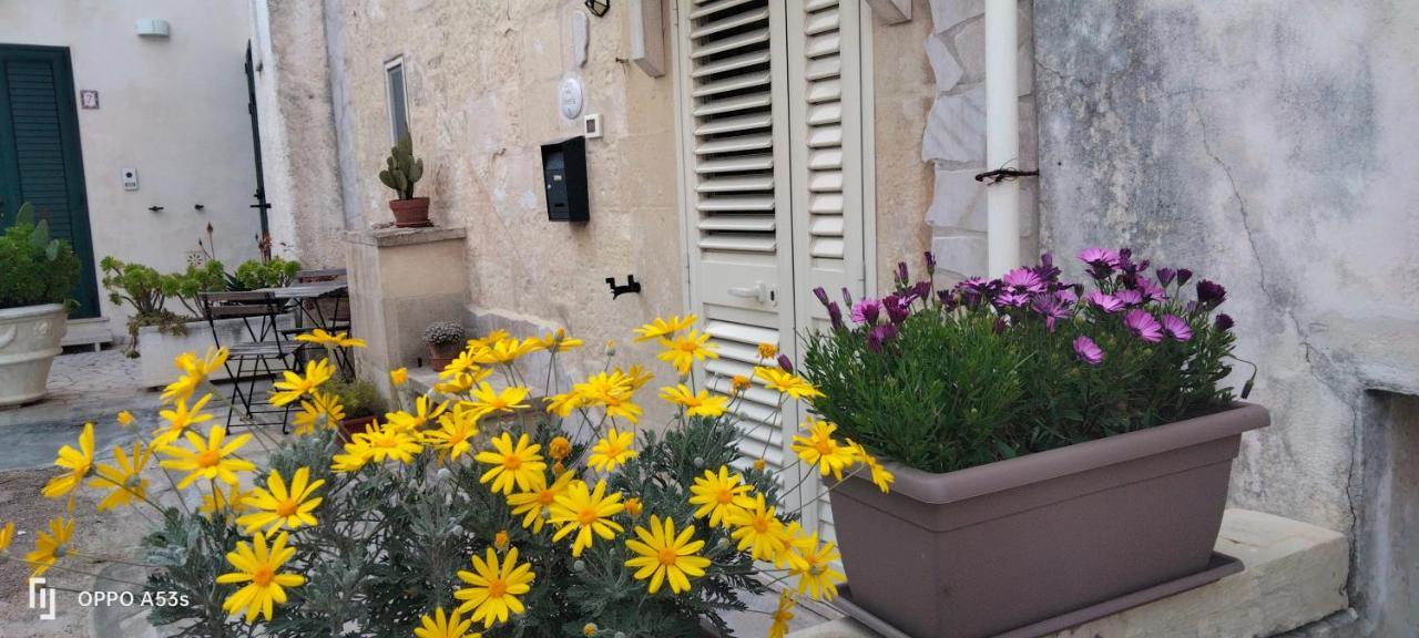 Casa Corte Della Liberta Uggiano La Chiesa Bagian luar foto